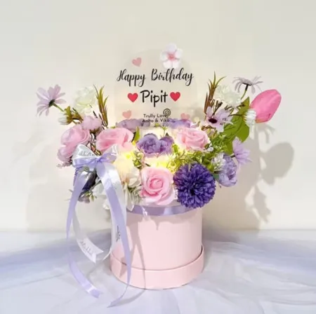 Bloom Box Akrilik Ucapan Ulang Tahun Gunung Mas